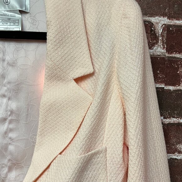 Authentic Chanel Vintage 02P Pale Pink Bouclé Tweed Zip Jacket - Size 38 - Picture 4 of 15